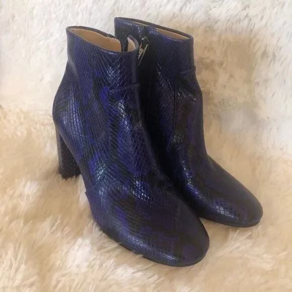 VINCE CAMUTO Blue Sanstan Ankle Boots/Booties Size: US 6 M /36.5 $149 - Picture 10 of 12